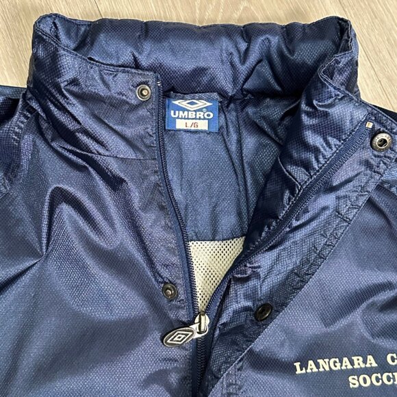 Vintage Umbro Langara College Soccer 1/4 Zip Windbreaker Jacket - Size Large - Picture 10 of 13